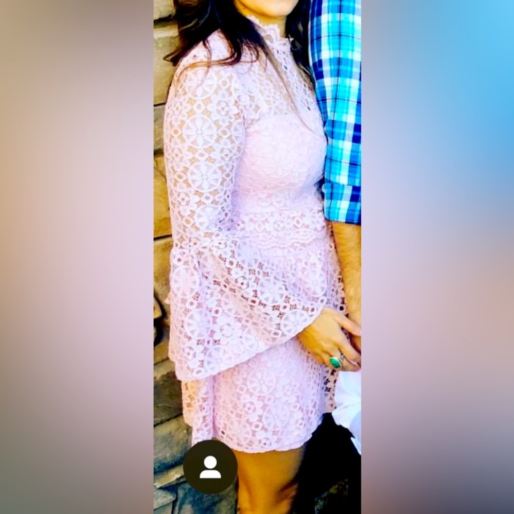 Light pink lace dress petite size 2
